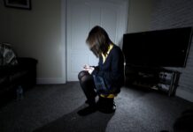 Данія заборонить соціальні медіа для дітей до 15 років у рамках великої ініціативи щодо захисту неповнолітніх