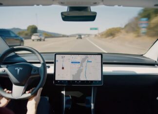 Tesla responde a chamadas de dados de segurança com relatório detalhado