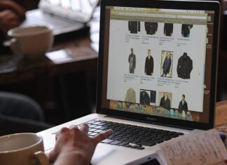 Подъем Алгоритмического Шоппинга: Бренды Теперь Соревнуются за Благосклонность ИИ