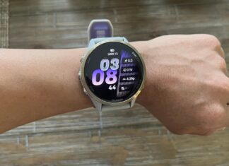 Garmin Smartwatches Now Support WhatsApp Messaging