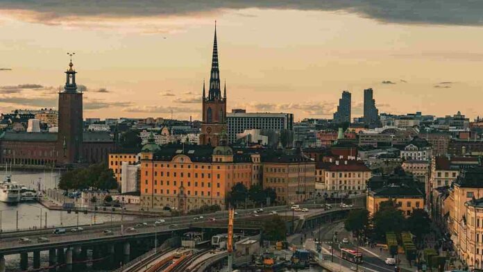 fa865347-30cb-44c7-acd1-732afd892334