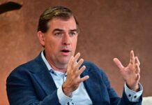 Перегони озброєнь у сфері ІІ: чому AWS робить ставку і на Anthropic, і на OpenAI