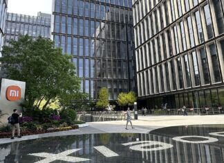 À l’intérieur de la méga-usine de Xiaomi à Pékin : le moteur à grande vitesse derrière le smartphone