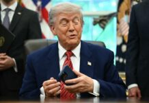 Trump Mobile залишила особисті дані користувачів без захисту