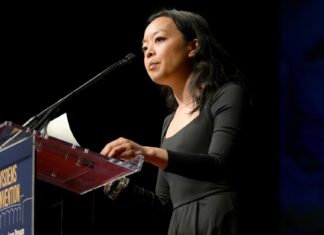 Pourquoi la candidature du gouverneur socialiste de Francesca Hong change les règles du Wisconsin